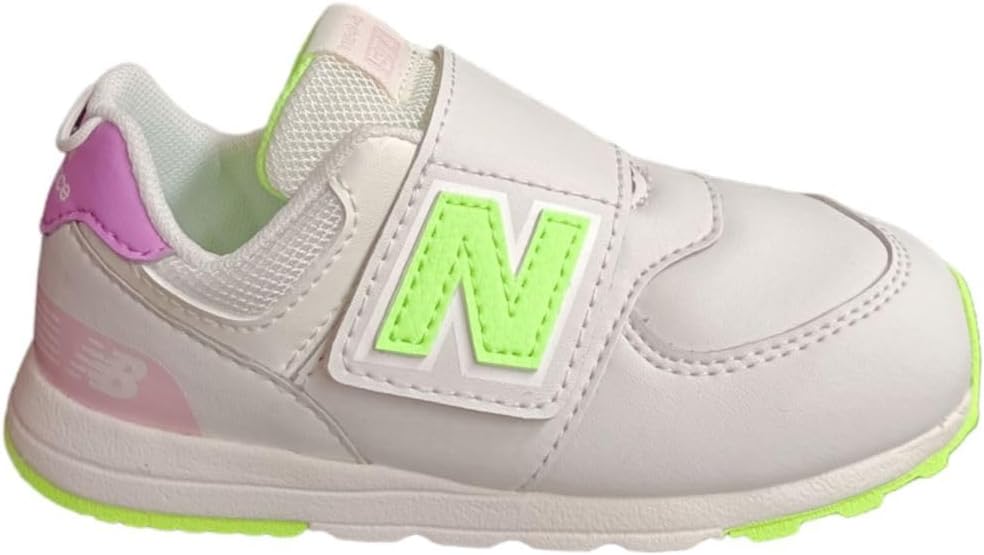 <strong>New Balance</strong><br> 574