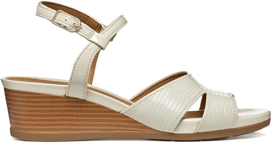<strong>Geox</strong><br> Girls D Marykarmen A Wedge Sandal