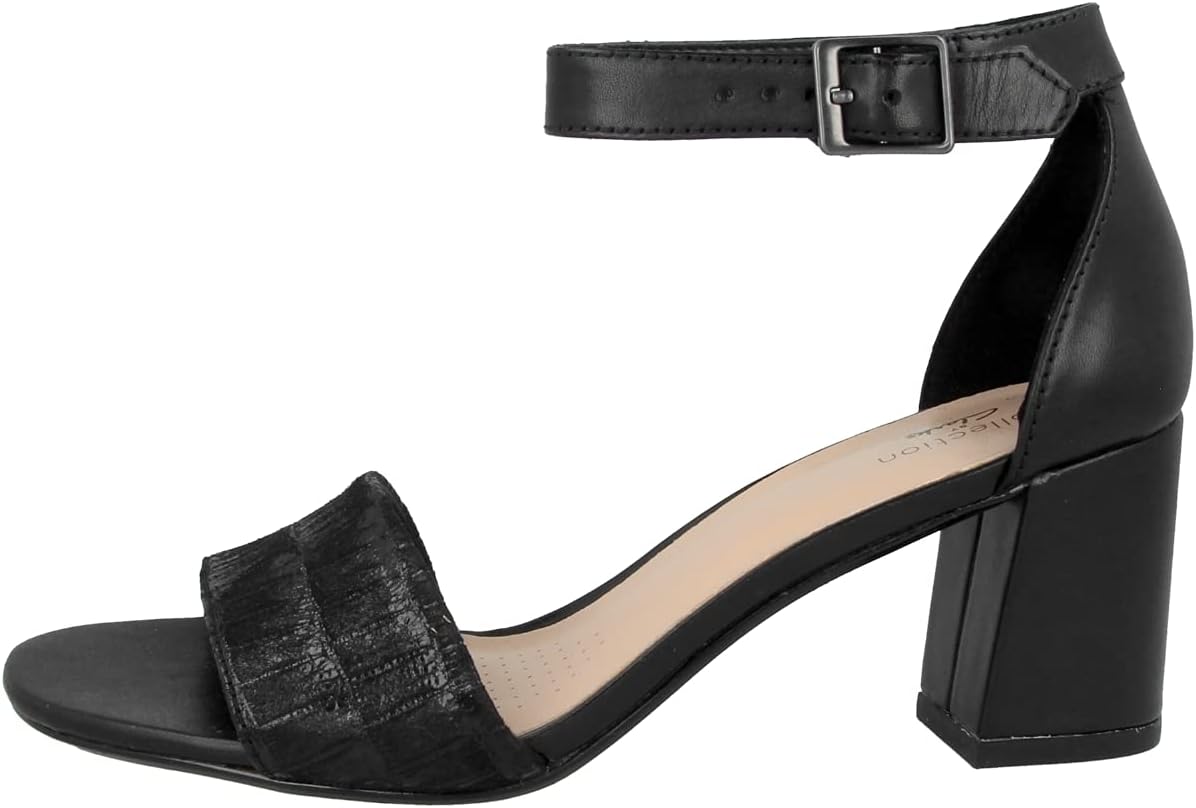 <strong>Clarks</strong><br> Женские Deva Mae Strappy Pumps