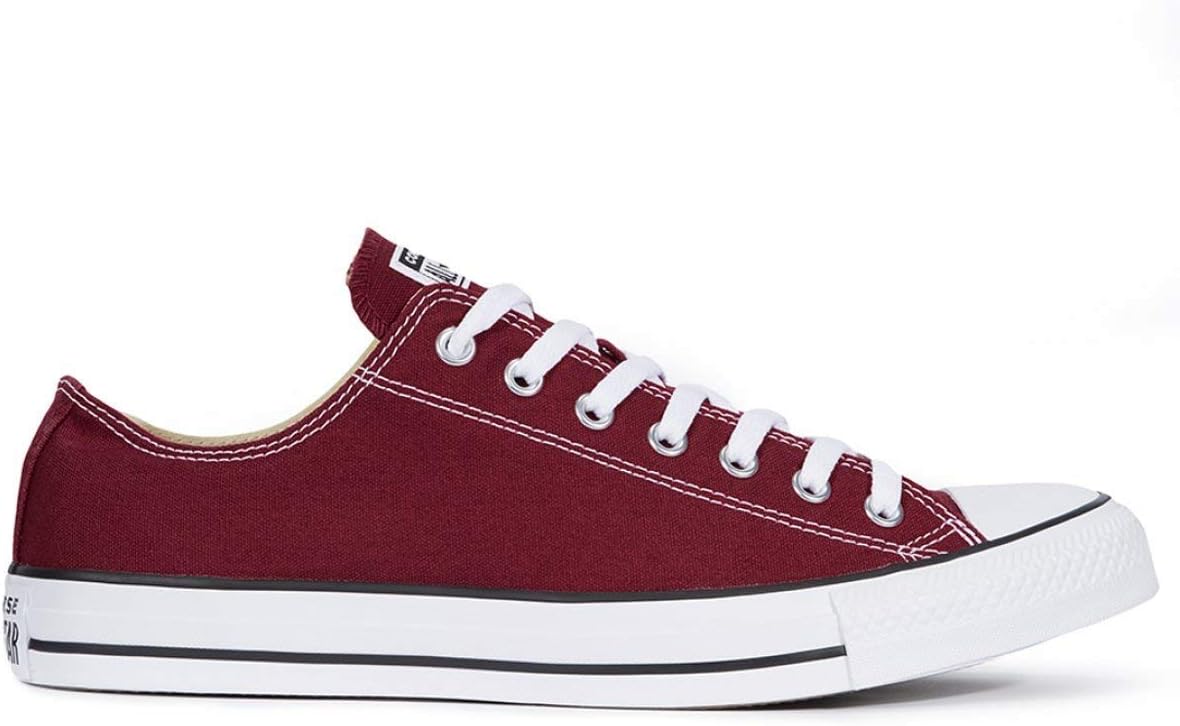 <strong>Converse</strong><br> Chuck Taylor All Star