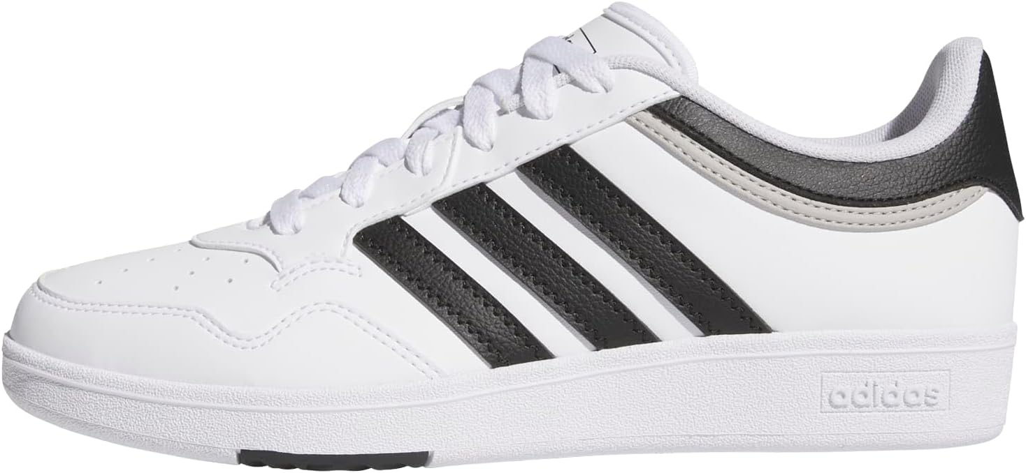 <strong>adidas</strong><br> Женские Hoops 3.0