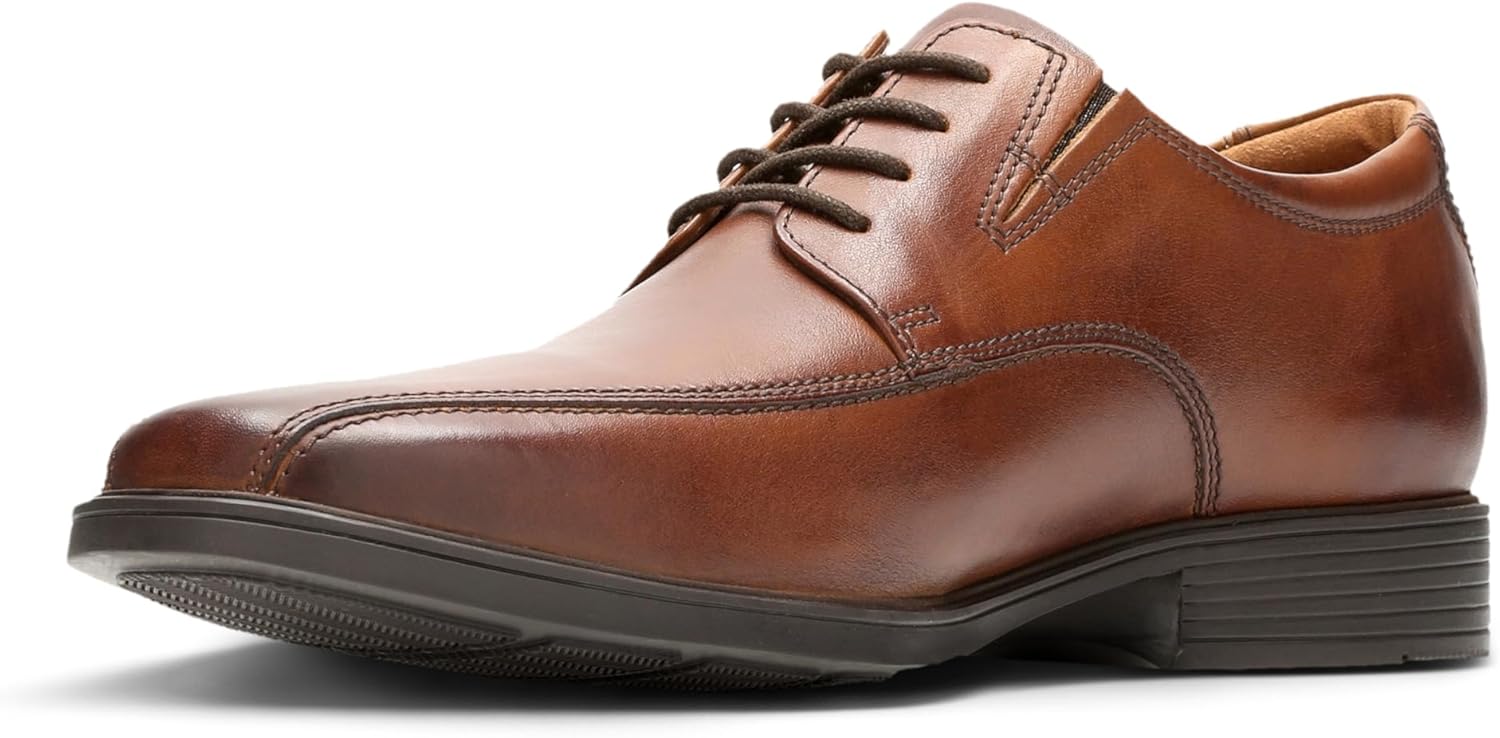 <strong>Clarks</strong><br> Мужские Tilden Walk Derby