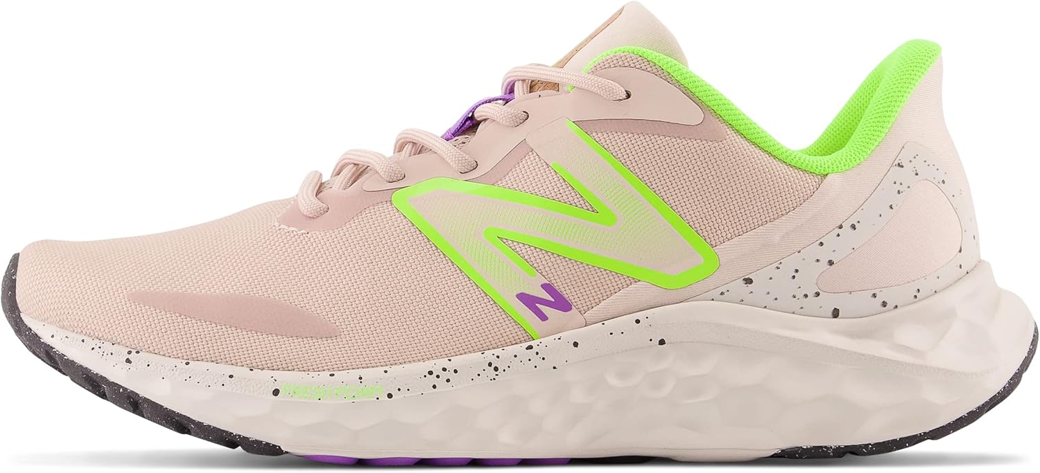 <strong>New Balance</strong><br> Girls Fresh Foam Arishl V4