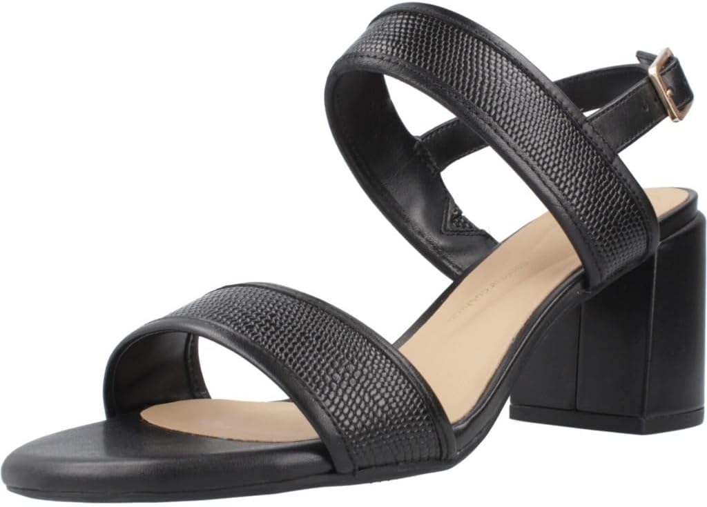 <strong>Clarks</strong><br> Женские Ezoria Sling Sandals