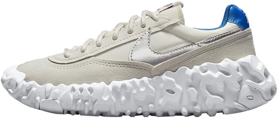 <strong>Nike</strong><br> Overbreak