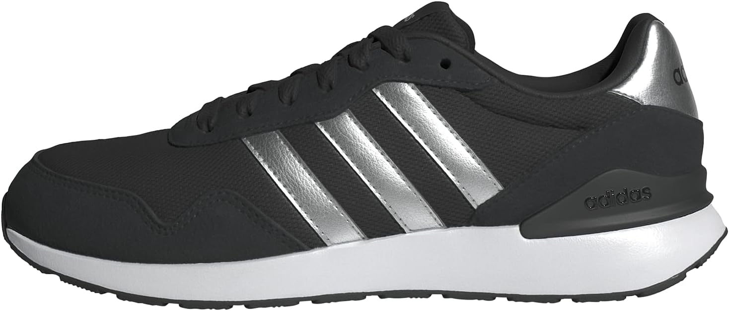 <strong>adidas</strong><br> Женские   беговые 60s 4.0