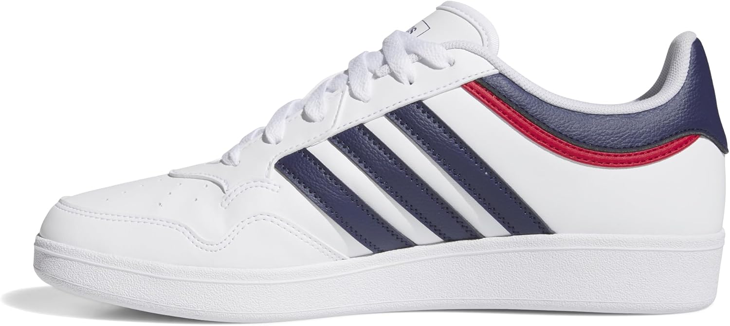 <strong>adidas</strong><br> Hoops 4.0