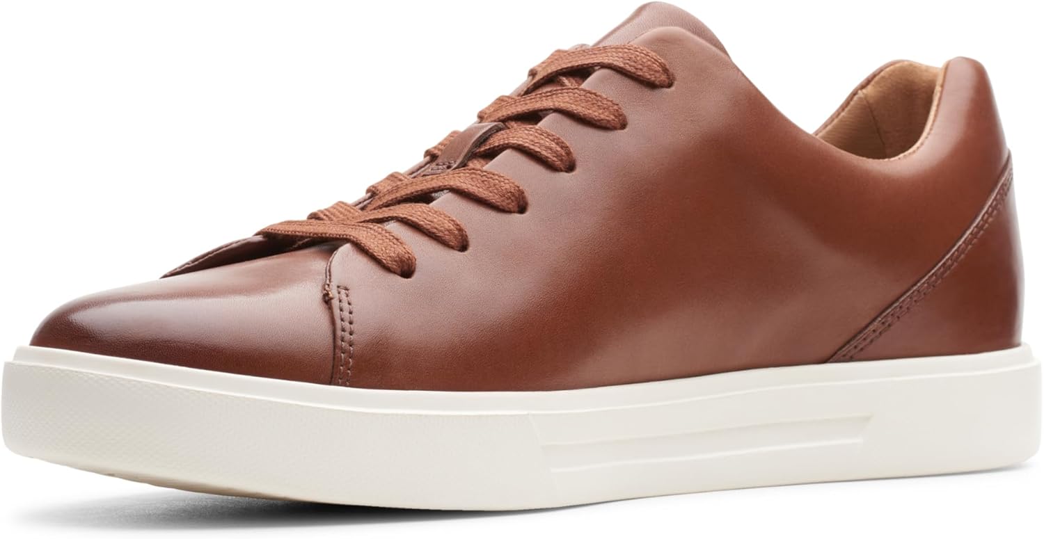 <strong>Clarks</strong><br> Un Costa Lace Men's Trainers