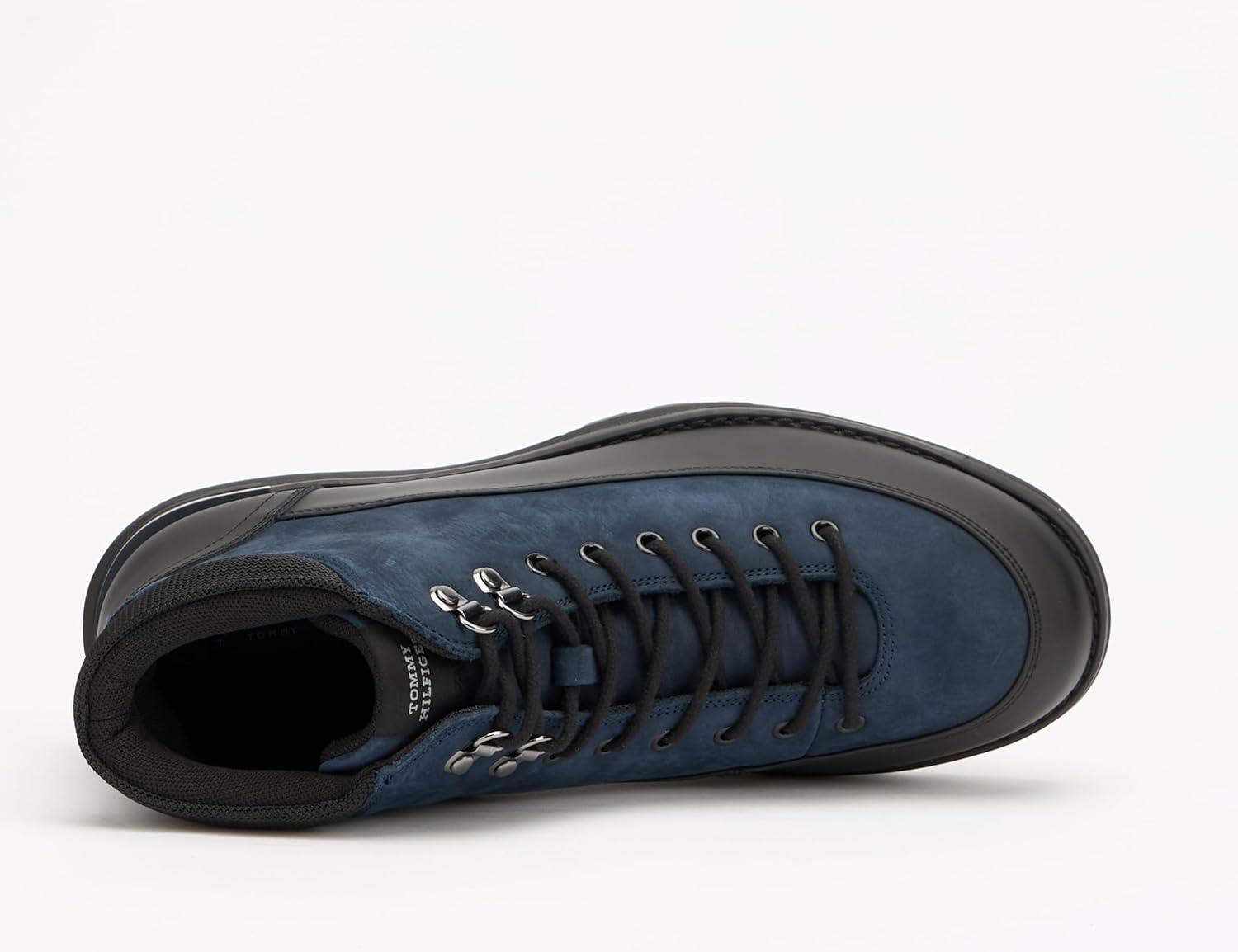 <strong>Tommy Hilfiger</strong><br> Мужские Corporate Outdoor Nubuck Leather ботинки — изображение 3