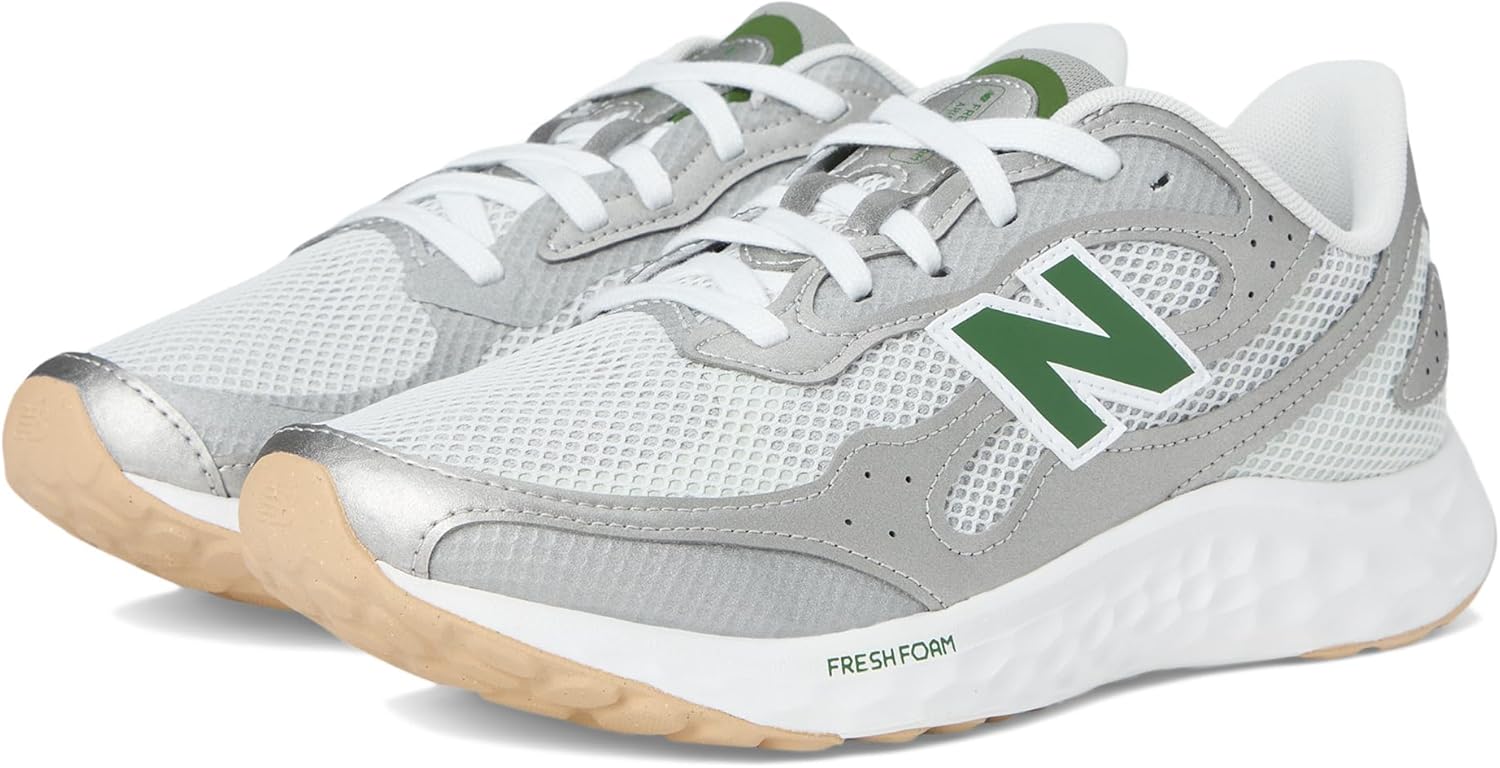 <strong>New Balance</strong><br> Мужские  Arishi V4 W