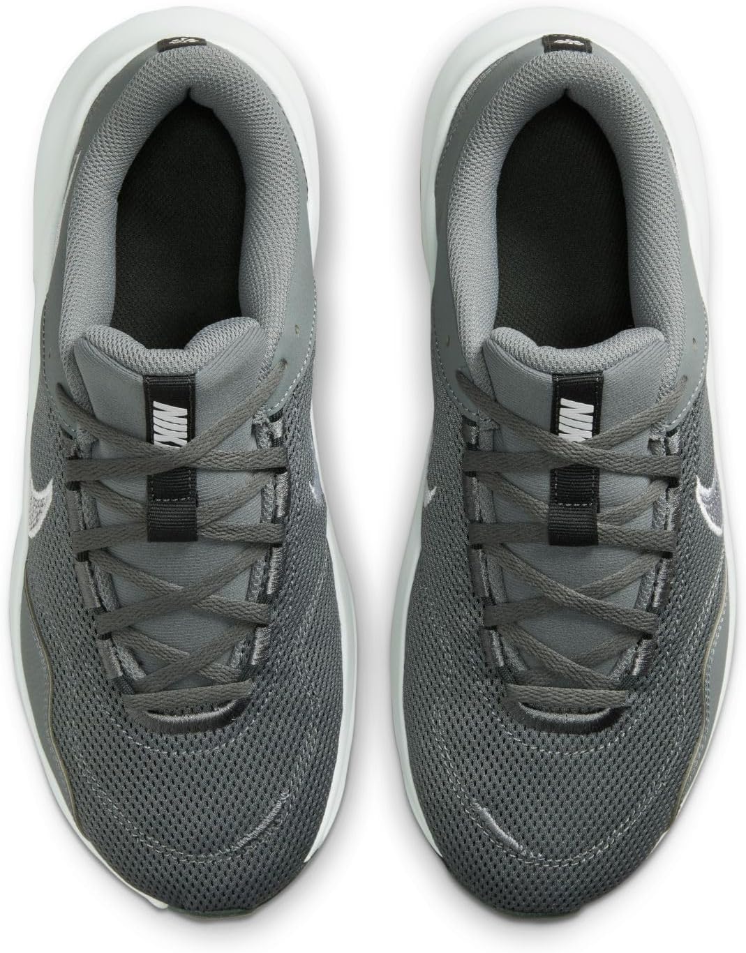 <strong>Nike</strong><br> Herren Legend Essential 3 Next Nature Laufschuhe Sneaker — изображение 3
