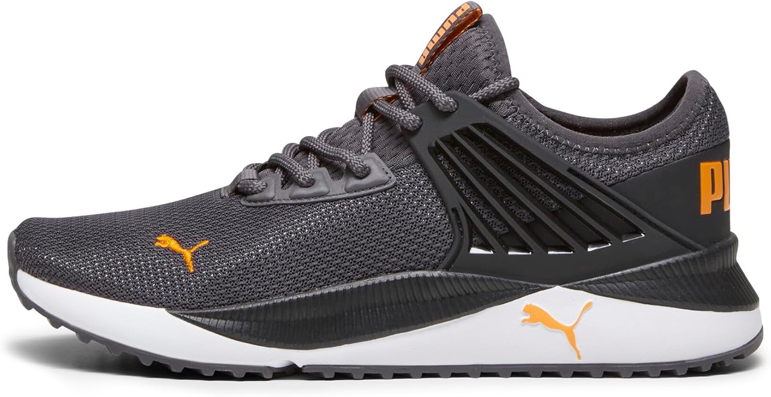 <strong>PUMA</strong><br> Pacer Future