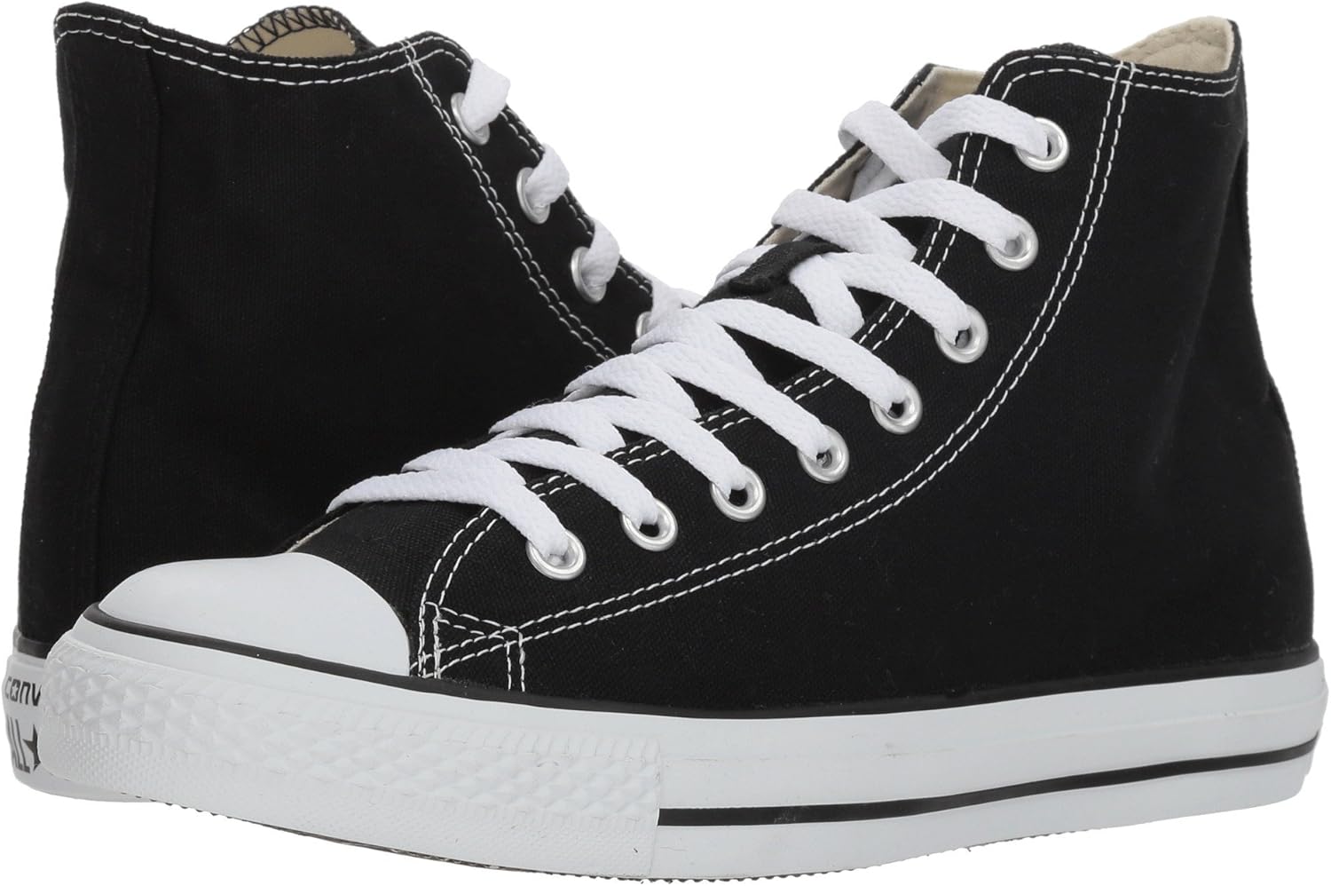 <strong>Converse</strong><br> Chuck Taylor