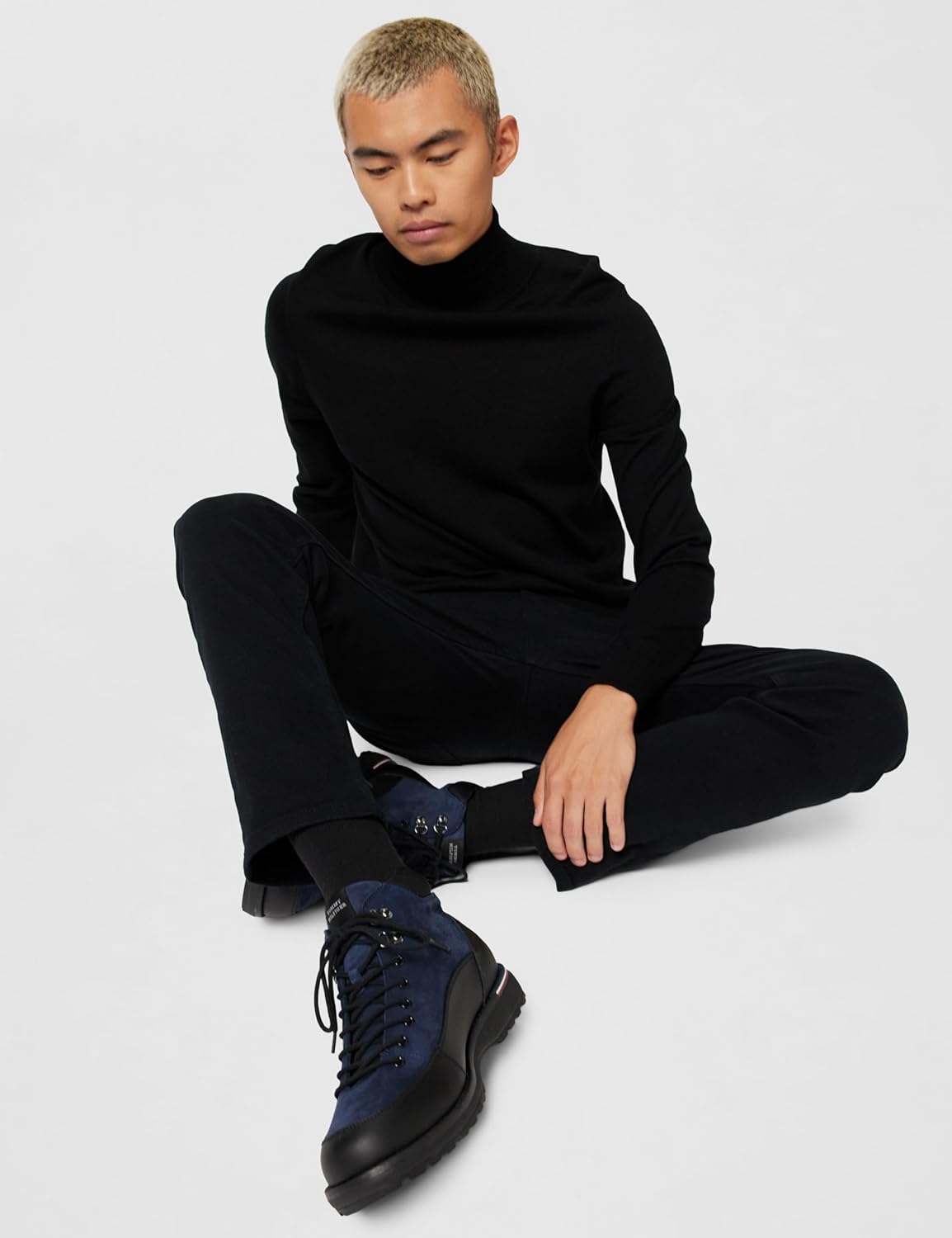 <strong>Tommy Hilfiger</strong><br> Мужские Corporate Outdoor Nubuck Leather ботинки — изображение 2