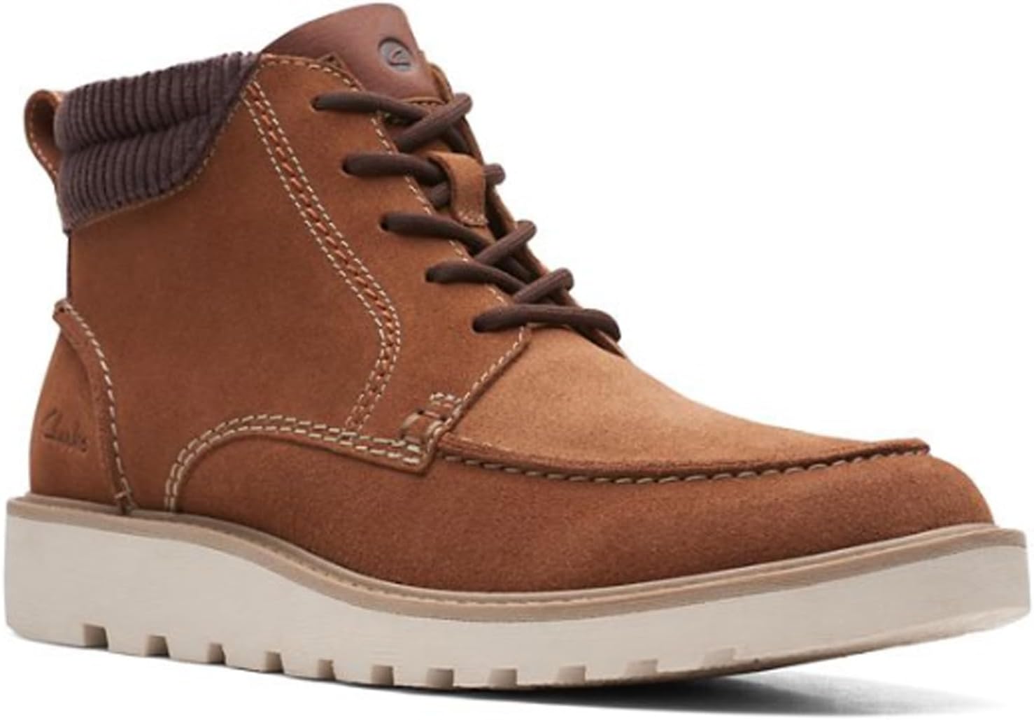 <strong>Clarks</strong><br> Мужские  Barnes MidFashion ботинки